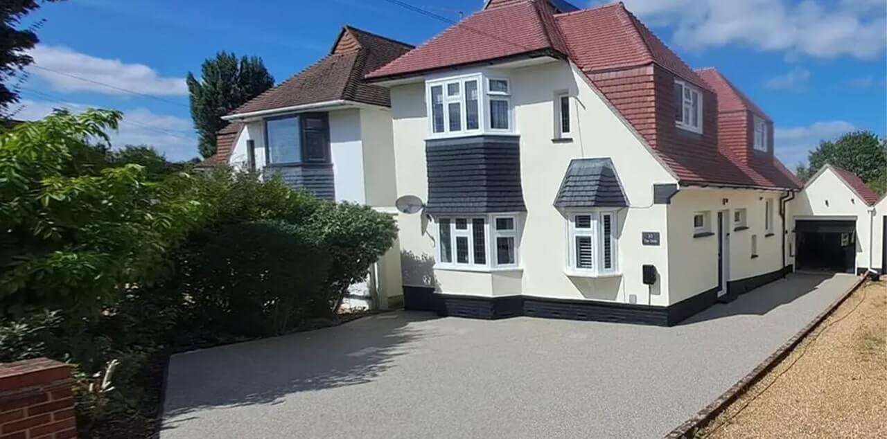 Do Resin Driveways Get Hot in the Sun?